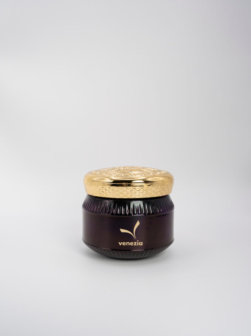 Venizia Oud